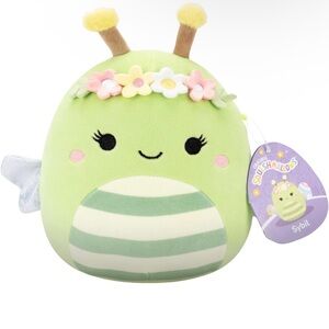 ✨NWT- Squishmallows Original “Sybil” The Green 
    Bee with Crown✨